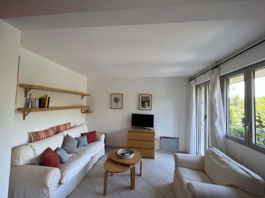 Appartement Avec Jardin Au Coeur De Saint-Tropez. Exteriör bild